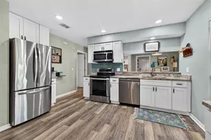 6070 66th Ave N, Pinellas Park, FL 33781 - Photo 9