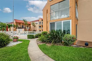 8921 Blind Pass Rd, Saint Pete Beach, FL 33706 - Photo 21