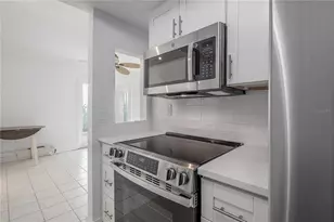 8921 Blind Pass Rd, Saint Pete Beach, FL 33706 - Photo 17