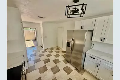7031 Drury Street, Tampa, FL 33635 - Photo 5