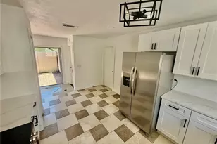7031 Drury St, Tampa, FL 33635 - Photo 5