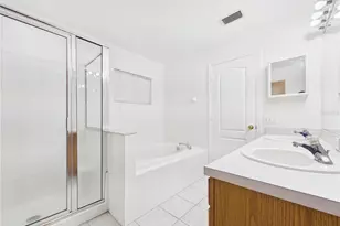 10553 Egret Haven Ln, Riverview, FL 33578 - Photo 27