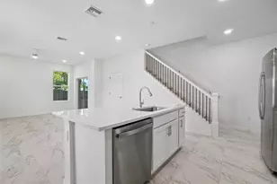 607 Silver Strm Ct, Brandon, FL 33511 - Photo 11
