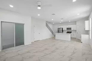 607 Silver Strm Ct, Brandon, FL 33511 - Photo 3