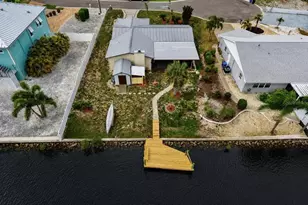 803 Leisey Cir, Ruskin, FL 33570 - Photo 11