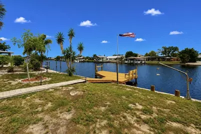 803 Leisey Circle, Ruskin, FL 33570 - Photo 39