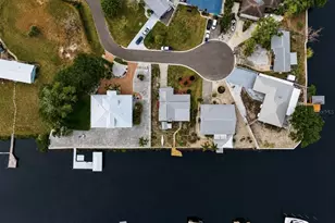 803 Leisey Cir, Ruskin, FL 33570 - Photo 9