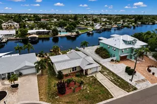 803 Leisey Cir, Ruskin, FL 33570 - Photo 7