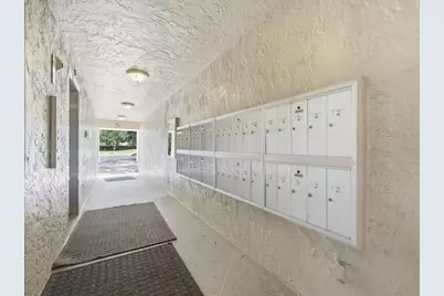 13626 Greenfield Drive #401, Tampa, FL 33618 - Photo 39