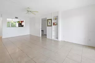13626 Greenfield Dr, Tampa, FL 33618 - Photo 13