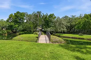 13626 Greenfield Dr, Tampa, FL 33618 - Photo 3
