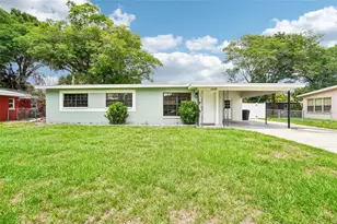 1428 Parkwood St, Clearwater, FL 33755 - Photo 1