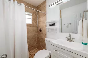 101 40th Ave NE, Saint Petersburg, FL 33703 - Photo 19