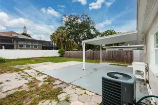 101 40th Ave NE, Saint Petersburg, FL 33703 - Photo 25