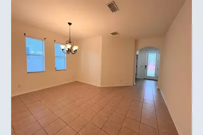 11544 Balintore Drive, Riverview, FL 33579 - Photo 7