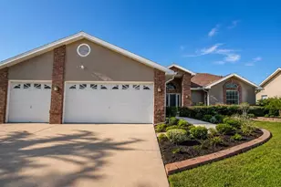 10403 Templewood Ct, Spring Hill, FL 34608 - Photo 1