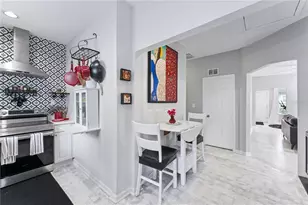 914 N 8th Street N, Saint Petersburg, FL 33701 - Photo 15