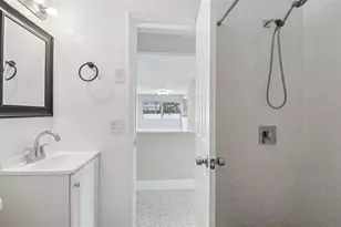 563 Eastview Rd, Largo, FL 33770 - Photo 31