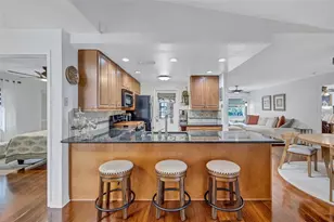 3437 35th St N, Saint Petersburg, FL 33713 - Photo 11