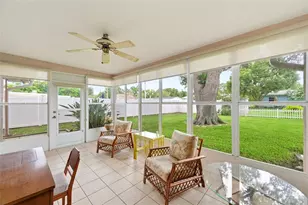 8566 108th Way, Seminole, FL 33772 - Photo 35