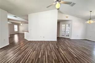 29439 Schinnecock Hills Ln, San Antonio, FL 33576 - Photo 3