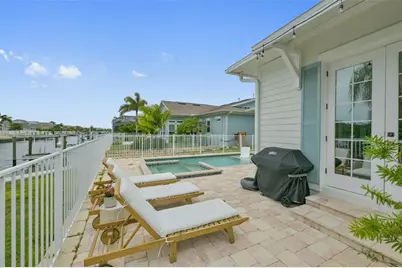 404 Islebay Drive, Apollo Beach, FL 33572 - Photo 57