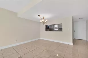 7540 Bay Island Dr S, South Pasadena, FL 33707 - Photo 11