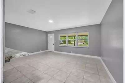 308 S Kingsway Road, Seffner, FL 33584 - Photo 7