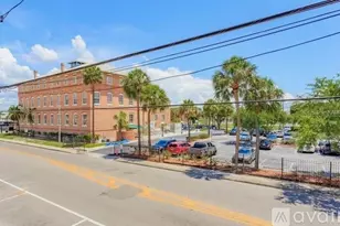 2006 E 4th Ave, Tampa, FL 33605 - Photo 13