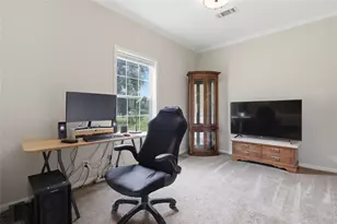 9468 Janmar Rd, Dade City, FL 33525 - Photo 29