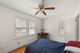 1730 50th St N, Saint Petersburg, FL 33710 - Photo 15