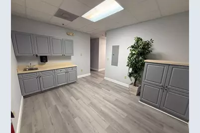 13250 N 56th Street #103, Temple Terrace, FL 33617 - Photo 5