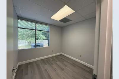 13250 N 56th Street #103, Temple Terrace, FL 33617 - Photo 9