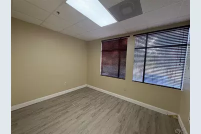 13250 N 56th Street #103, Temple Terrace, FL 33617 - Photo 9