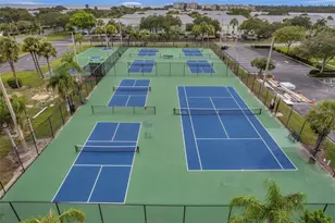 5111 Coquina Key Dr SE, Saint Petersburg, FL 33705 - Photo 29