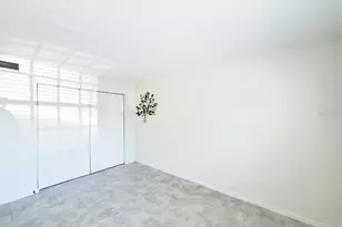 5111 Coquina Key Dr SE, Saint Petersburg, FL 33705 - Photo 17