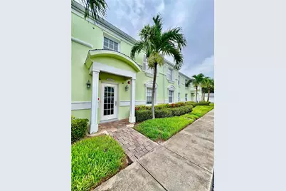 5111 Coquina Key Drive SE #A, Saint Petersburg, FL 33705 - Photo 1