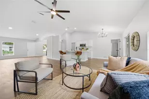 1223 Gatewood Ave, Spring Hill, FL 34608 - Photo 9