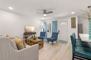 415 Mapleway, Safety Harbor, FL 34695 - Photo 3