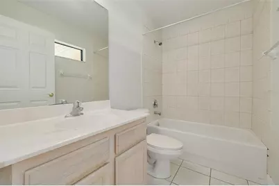 616 Yardarm Drive #8, Apollo Beach, FL 33572 - Photo 3