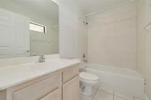 616 Yardarm Dr, Apollo Beach, FL 33572 - Photo 3