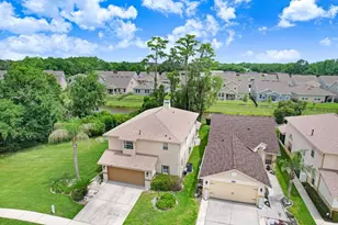 6049 Gentle Ben Cir, Wesley Chapel, FL 33544 - Photo 7