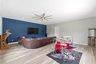 37904 Trilby Rd, Dade City, FL 33523 - Photo 63