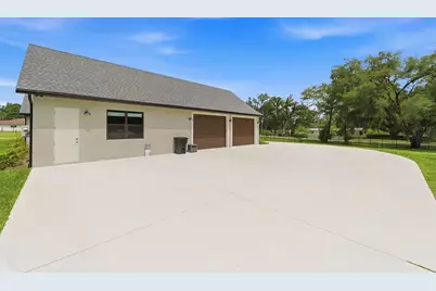 37904 Trilby Road, Dade City, FL 33523 - Photo 5