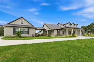 37904 Trilby Rd, Dade City, FL 33523 - Photo 3