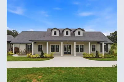 37904 Trilby Road, Dade City, FL 33523 - Photo 1