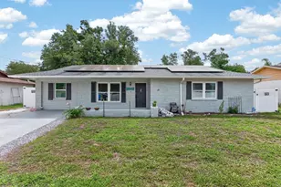 5127 Pine St, Seffner, FL 33584 - Photo 1