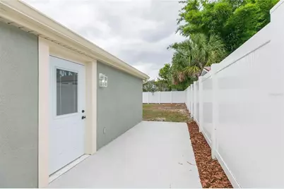 8723 N River Forest Circle, Tampa, FL 33604 - Photo 31