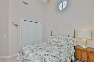 2010 Sifield Greens Way, Sun City Center, FL 33573 - Photo 33