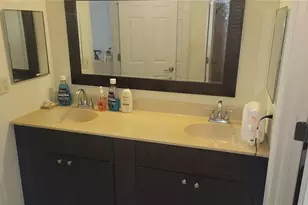 2737 E Enterprise Rd, Clearwater, FL 33759 - Photo 17